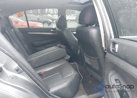 2015 Infiniti Q40 z USA, uszkodzony, nr VIN JN1CV6AP8FM503602